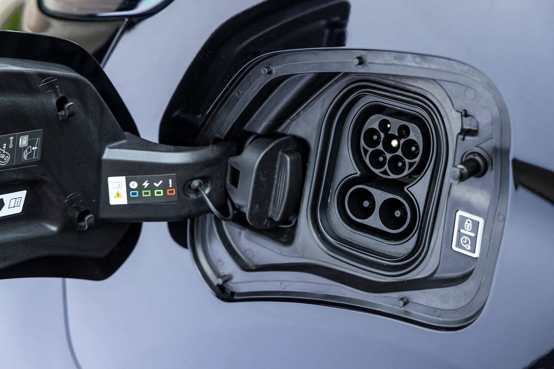 Citroen e-SpaceTourer review: charge port