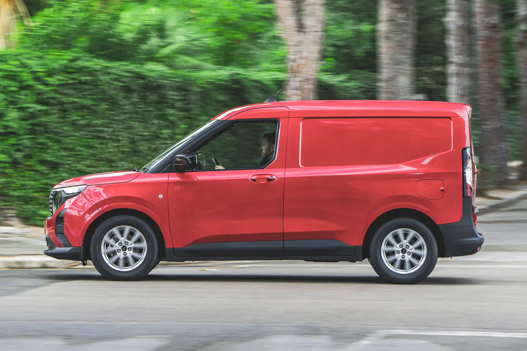 Ford Transit Courier Review 2024: side profile