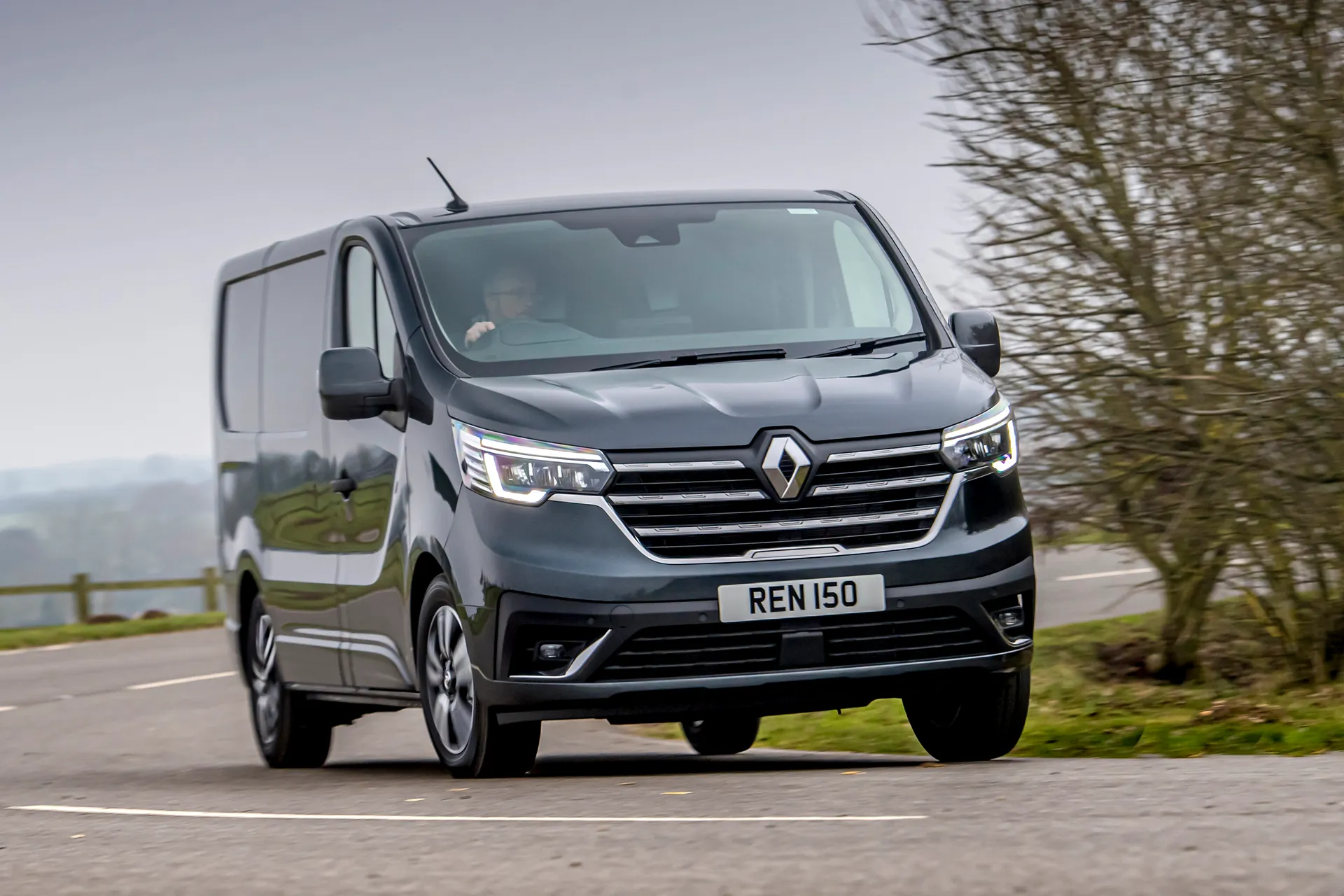 Renault Trafic review: driving dynamic