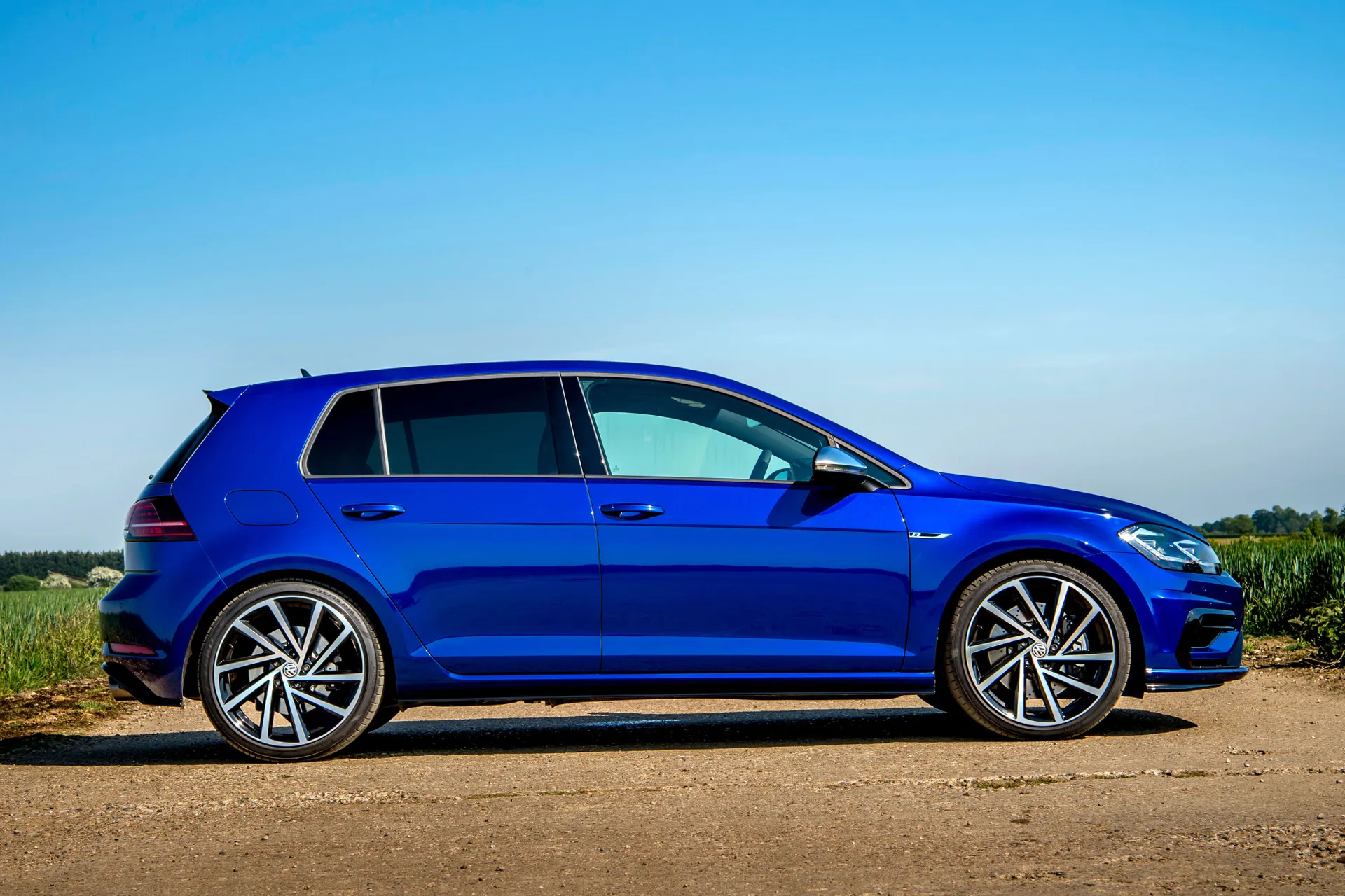 Volkswagen Golf R Right Side View