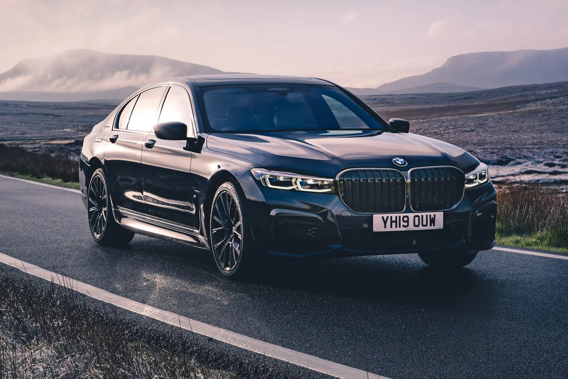 BMW 7 Series (2016-2022) Review Driving Front 