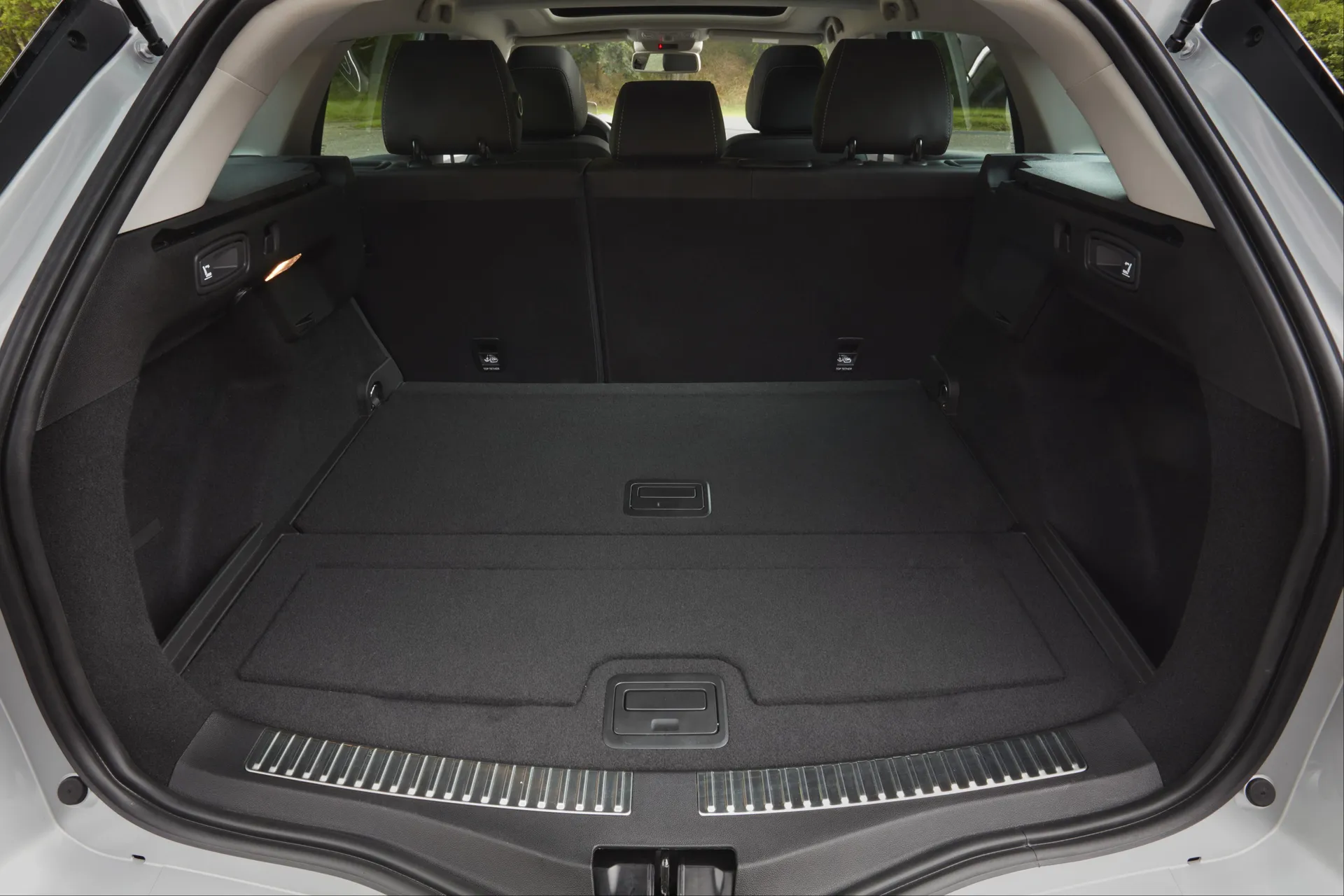 Renault Megane Sport Tourer (2016-2022) Review: Boot space