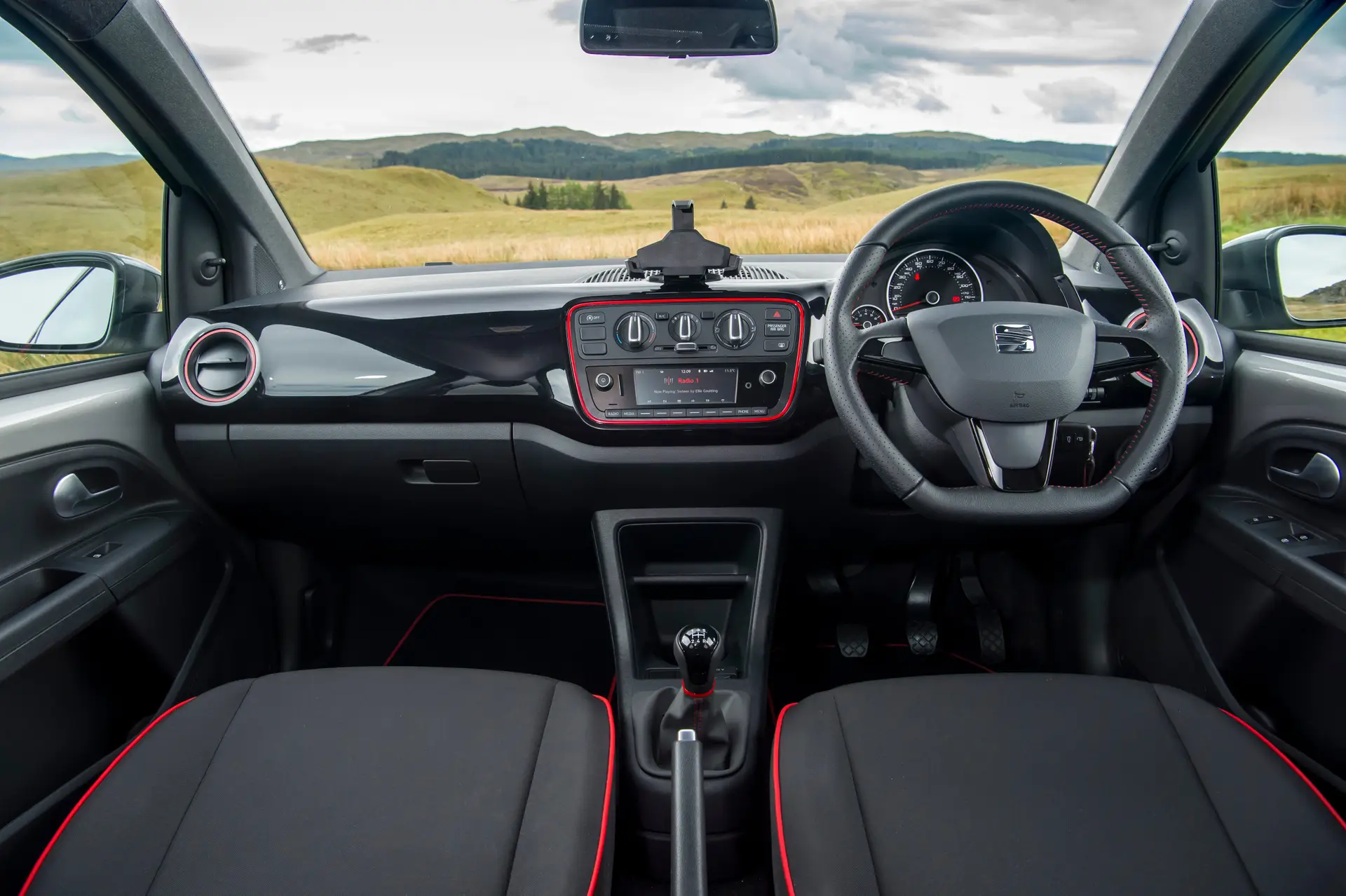 SEAT Mii Review 2023 Front Interior