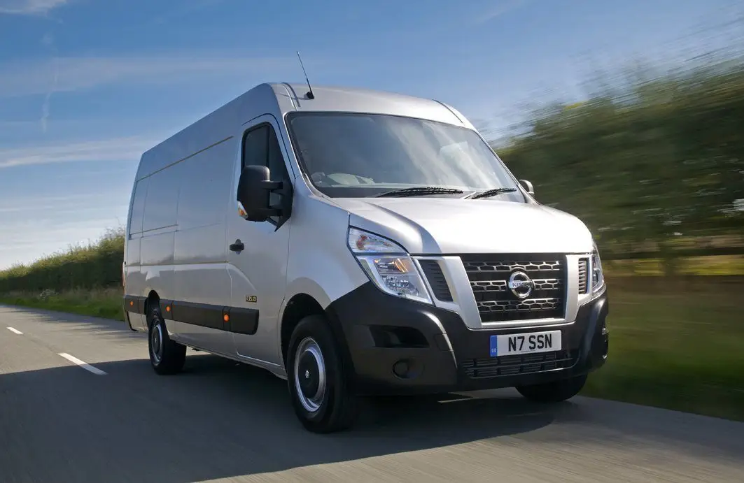 Nissan NV400 frontright exterior moving