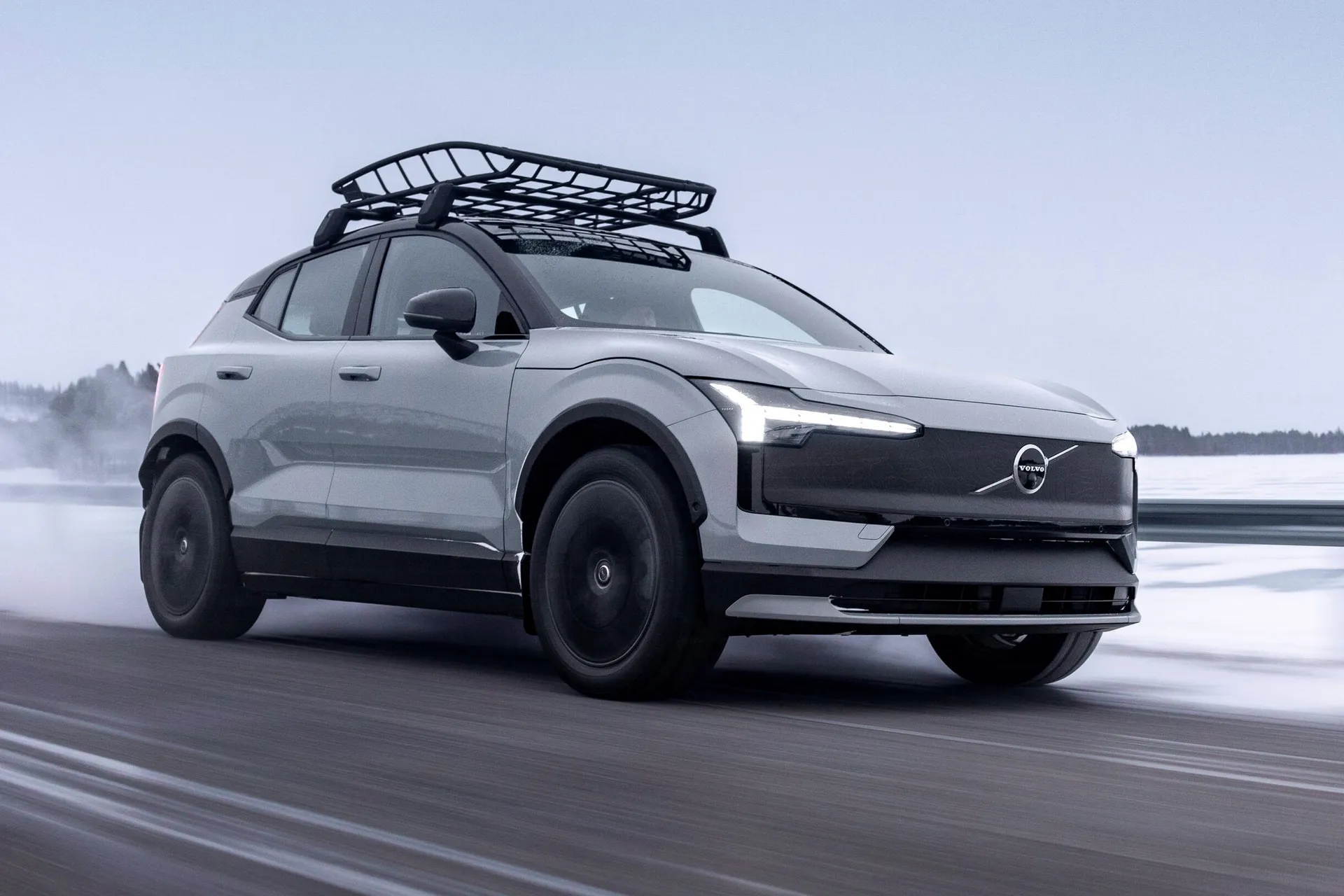Volvo EX30 Cross Country Review: Driving Dynamic