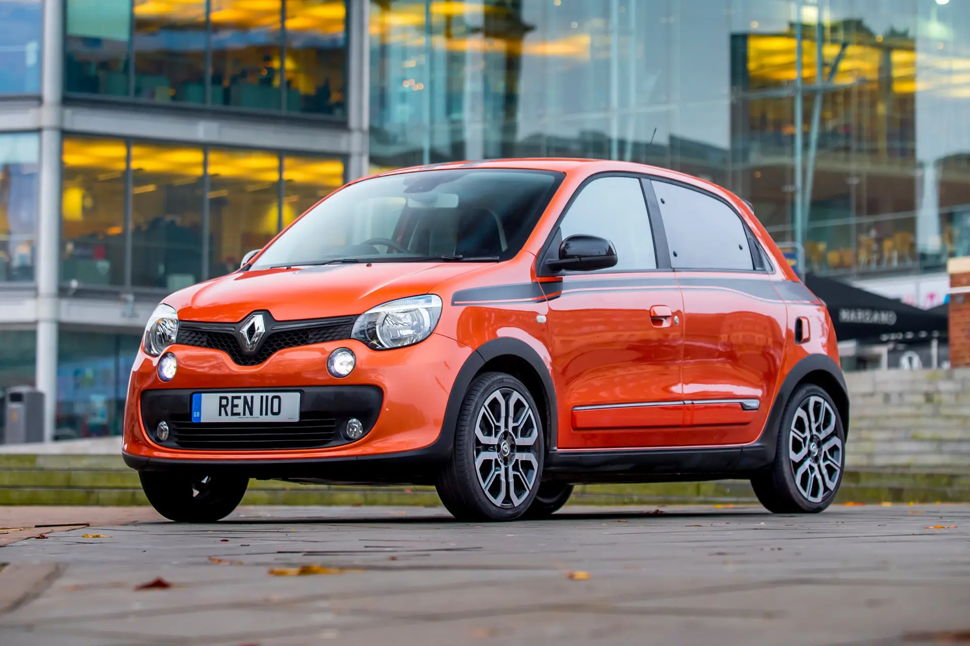 Renault Twingo (2014-2019) Review: exterior front three quarter photo of the Renault Twingo