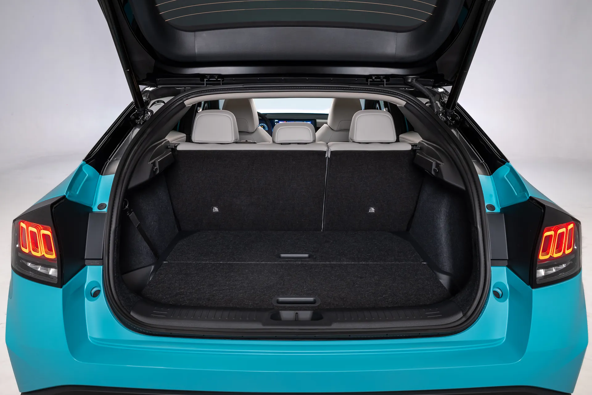 Nissan Leaf Review: boot space