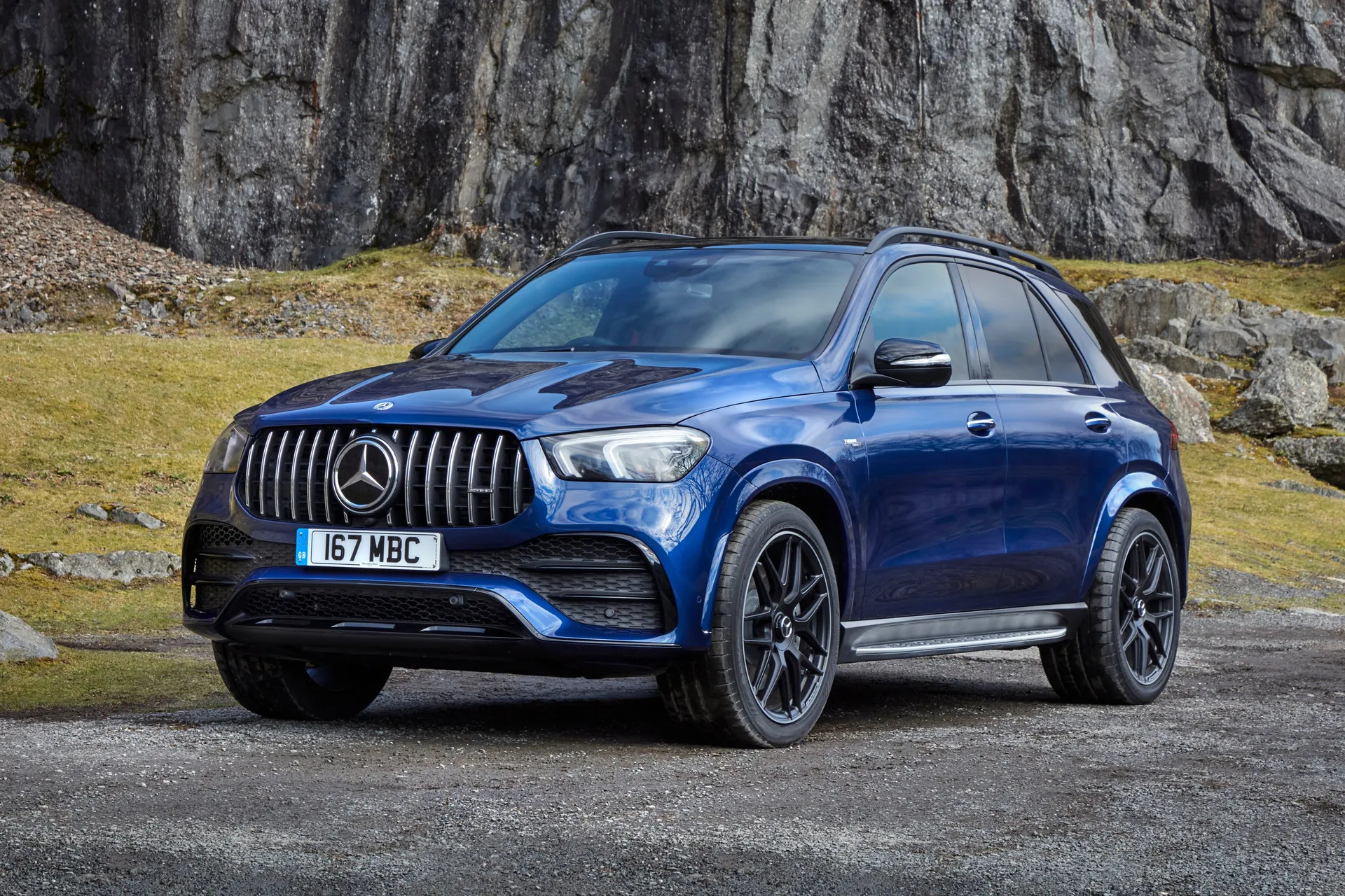 Mercedes GLE Review 2023 frontleft exterior