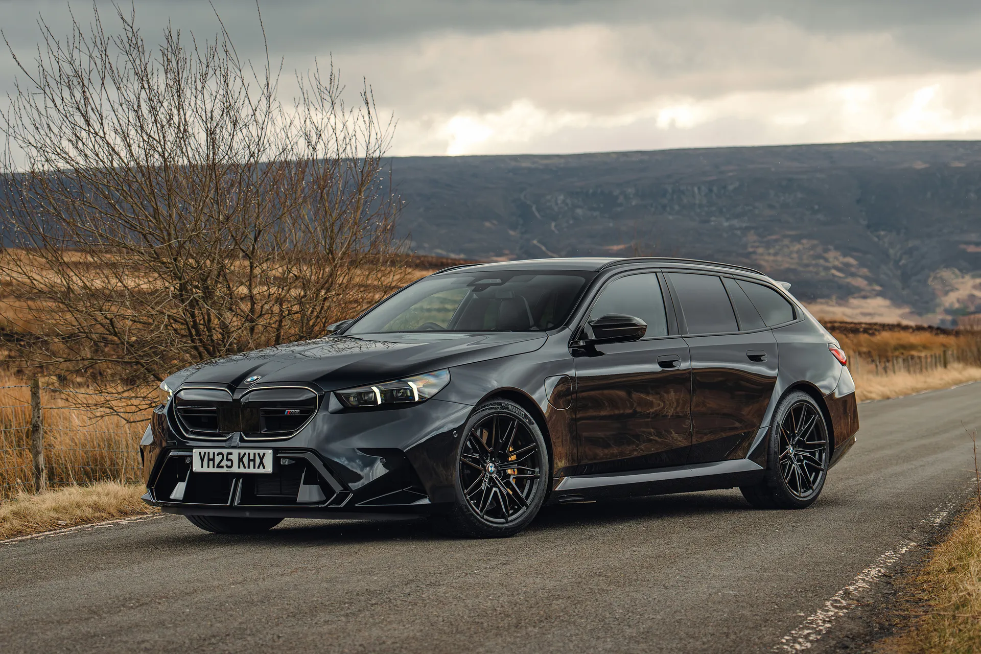 BMW M5 Review: front view