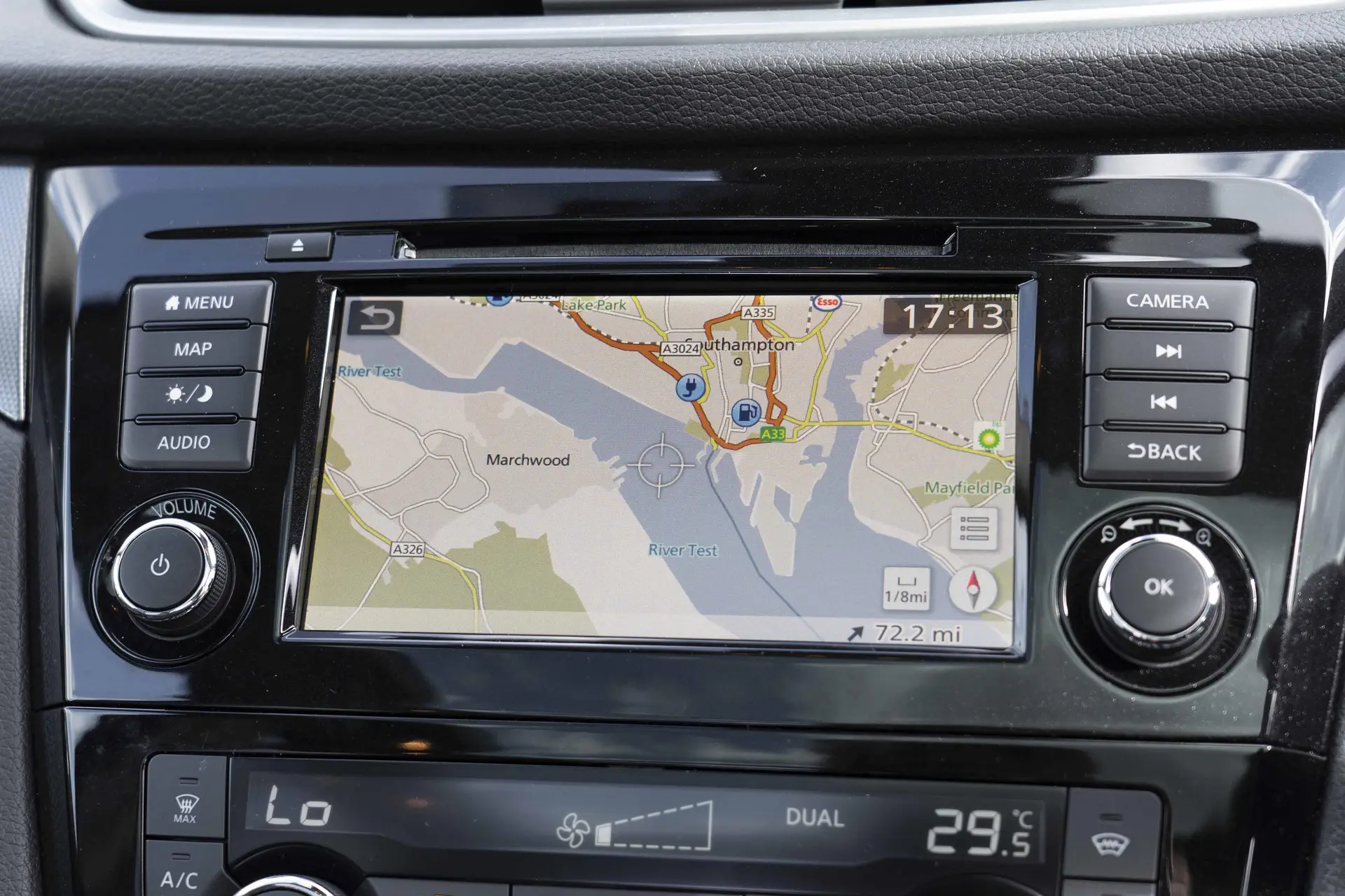 Used Nissan Qashqai (2013-2021) Review: interior close up photo of the Nissan Qashqai infotainment
