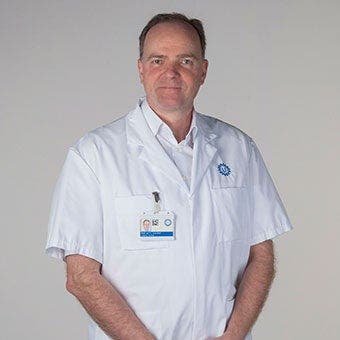 Prof. dr.  van  Diest