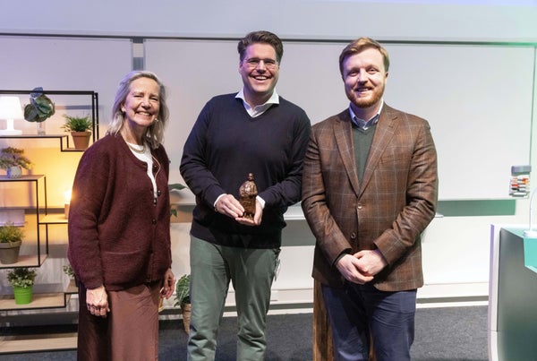Carina Hilders, Boehaaveprijs 2025-winnaar Ralph Wijnhoven en Jean-Paul Honegger.