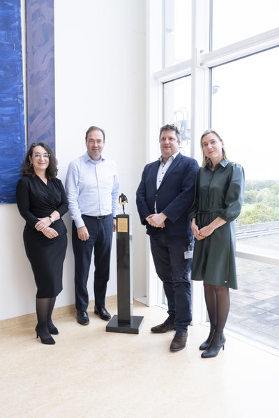 Naomi Nathan, directeur van de Nederlandse Transplantatie Stichting (NTS) en initiatiefnemer van ‘de week van het donorgesprek’, Remco van Lunteren, lid Raad van Bestuur, Maarten van Eijk, intensivist en Linda van Laake, hoogleraar complex hartfalen. 