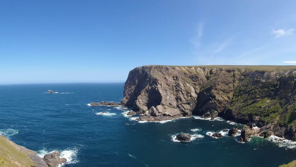 Benwee Head (An Bhinn Bhuí), Kilgalligan, Co Mayo
