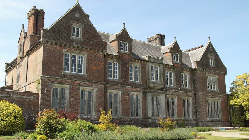 Exterior view of Wells House and Gardens in Gorey, Co Wexford