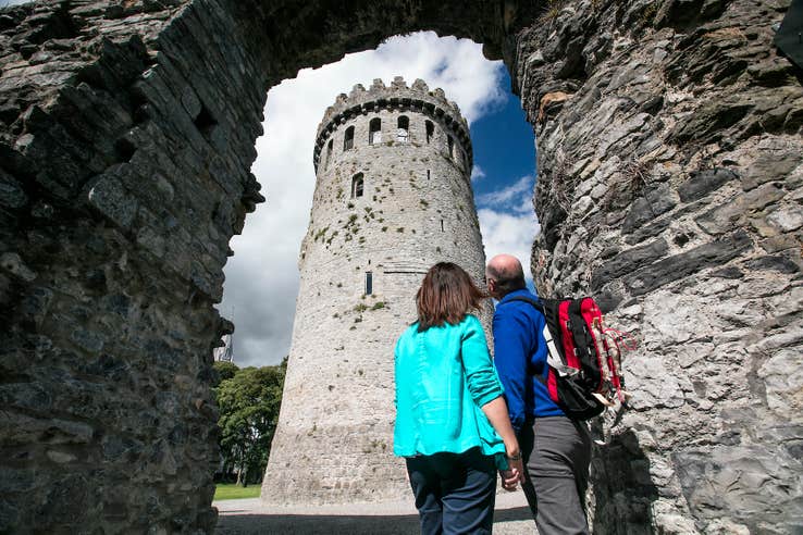 A couple admiring Nenagh Castle in County Tipperary.