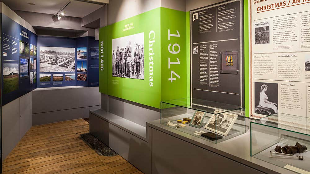 Slow Looking Tour - Recovered Voices: Stories and Experiences of the Irish during World War One