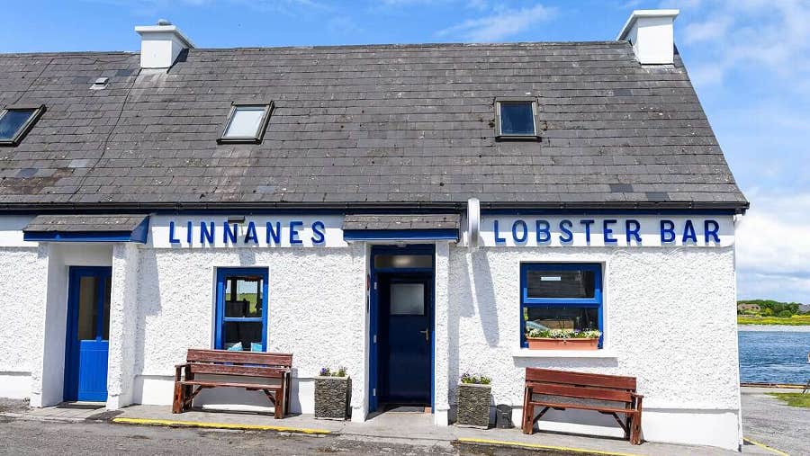 Exterior of Linnanes Lobster Bar
