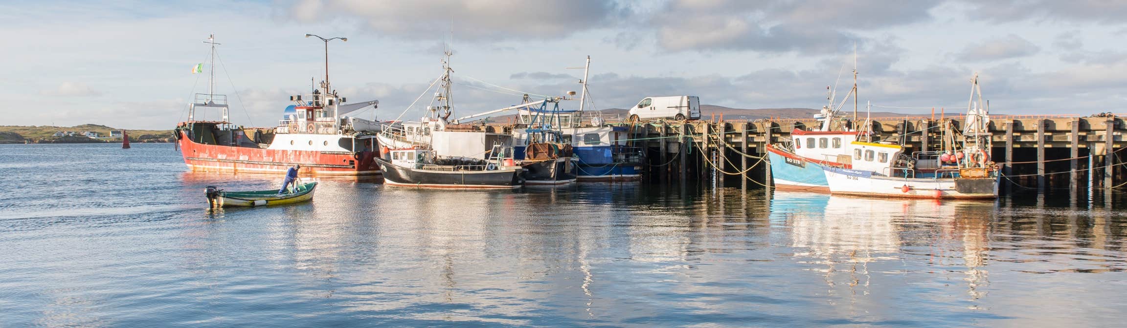Image of the harbour in Burtonport in County Donegal