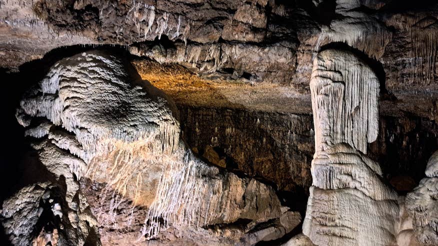 Dunmore Cave in Co Kilkenny