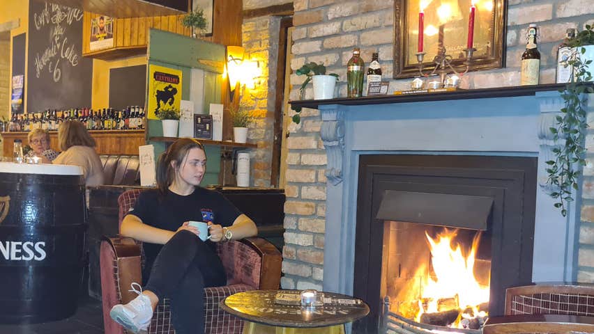 Skellys Bar with relaxing fireplace