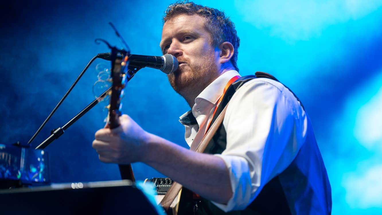 Pádraig Jack performing live