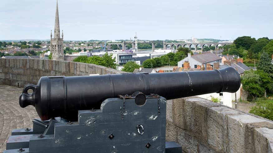 Cannon beside a wall overlooking the historic town of Drogheda