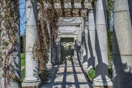Pergola at the Irish War Memorial Gardens, Dublin, Co. Dublin