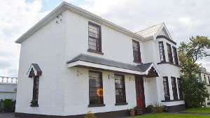 Strandhill Lodge, Hostel & Surf School