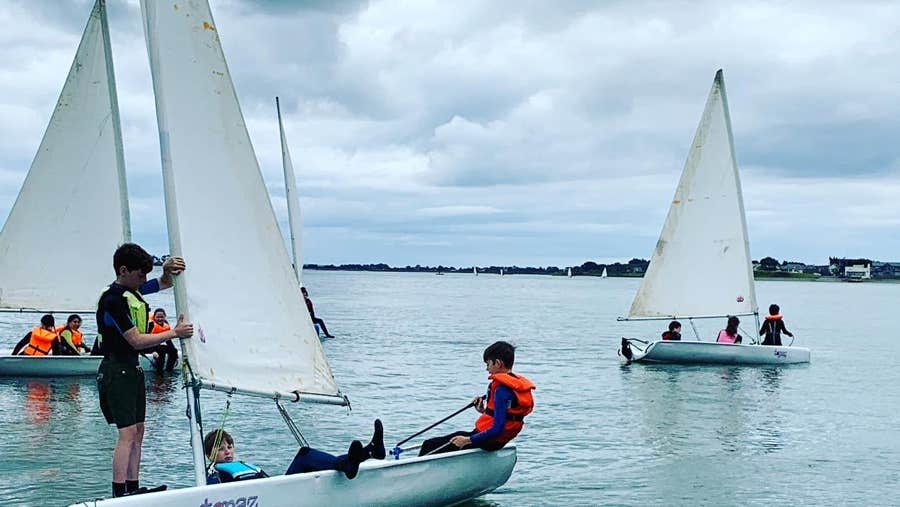 Children sailing