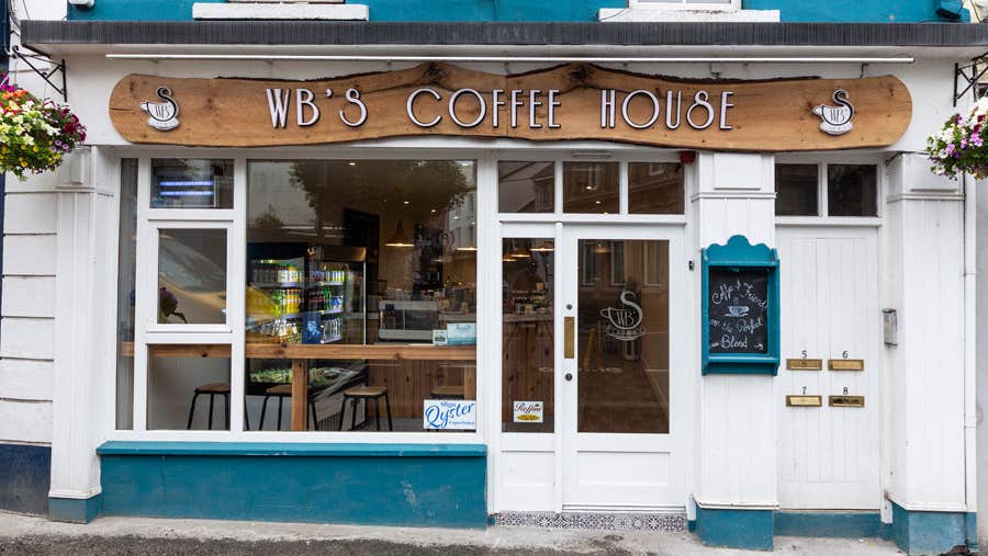 Front view of WB's Coffee House in Sligo