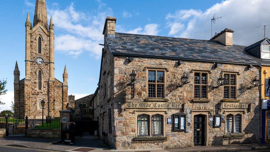 Exterior view of the Olde Castle Bar in Donegal town