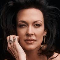 Amanda Shires appearing elegant and composed.