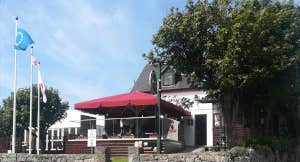 Joe Watty's Bar and Seafood Restaurant