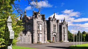 Belleek Castle