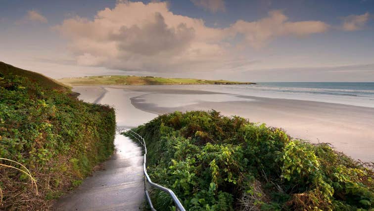 A walkway leading to Inchydoney Beach, Cork