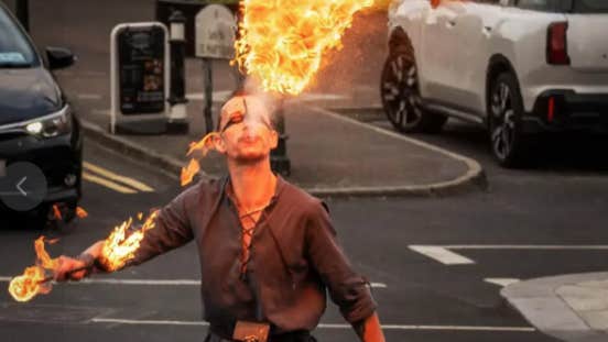 As dusk descends on Athlone, the veil between worlds begins to fade. When the Veil Thins is a spectacular street theatre procession inspired by the ancient traditions of Samhain.