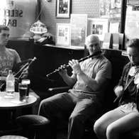 Music session at the Cobblestone