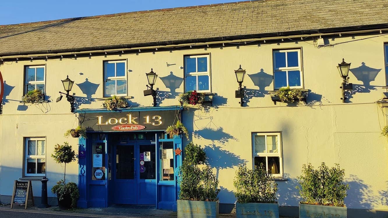 Exterior view of the Lock 13 Brewpub