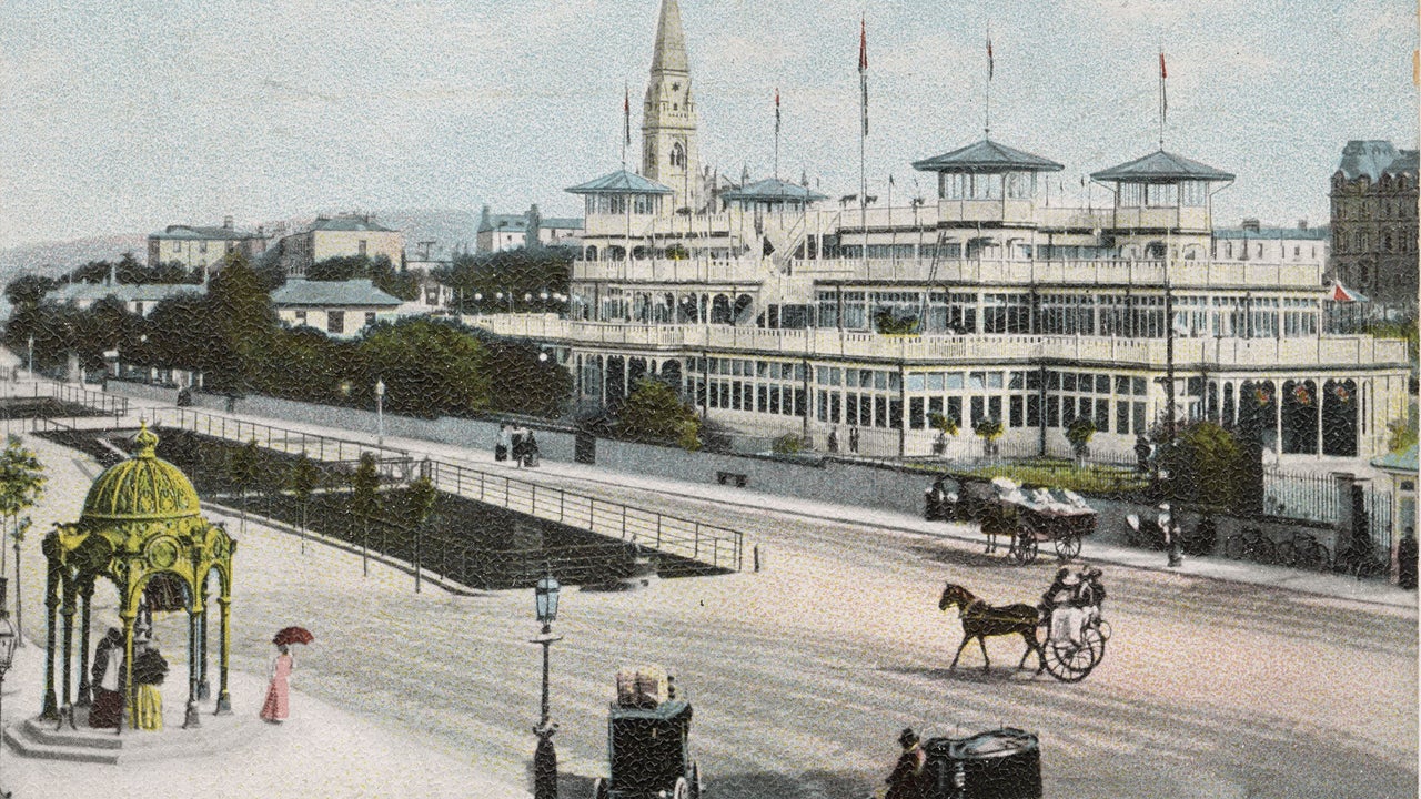 The Pavilion Theatre was advertised as providing “first class entertainments” in Kingstown. It housed a selection of rooms including tearooms, a smoking room, ladies’ and gentlemen’s reading rooms.
