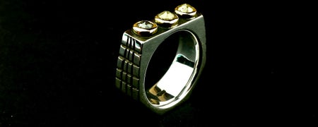 A bespoke ring in Djinn Jewellery