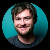 ‘Comedy in the lobby’ with Ronan Grace