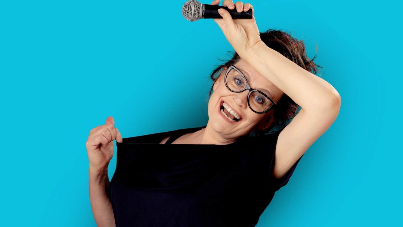 nne Gildea, Further Adventures in Womaning