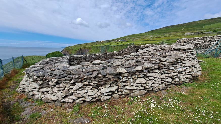 Get a close-up of Dún Beag Fort.