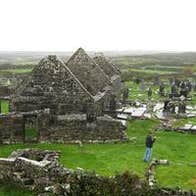 Na Seacht dTeampaill