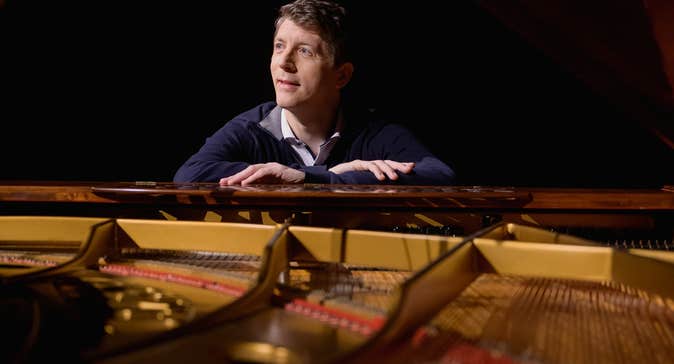 Finghin Collins, piano recital