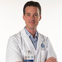 Dr. Custers