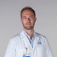 Dr. Hjortnaes