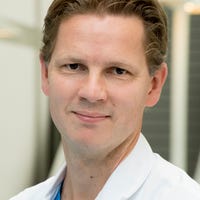 Dr. Voskuil