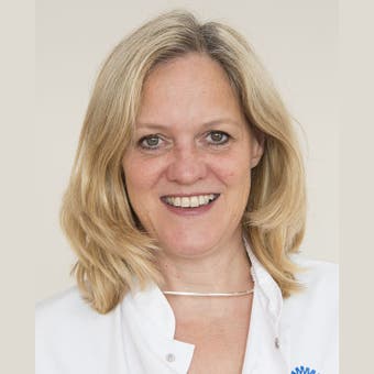 Dr. van den Boogaard